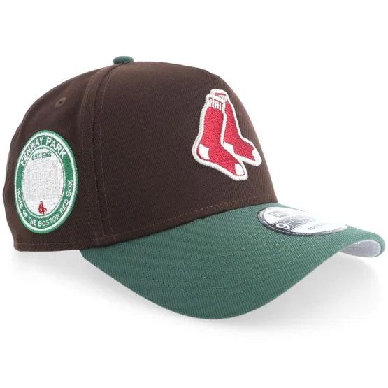 New Era - MLB Brown adjustable Czapka Z Daszkiem - "Hatstore Exclusive x Boston Red Sox 9FORTY Fenway Park Chocolate/Dark Green A-frame Adjustable " @