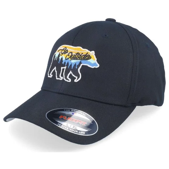 Wild Spirit - Schwarz flexfit Cap - Go Outside Bear Black Stretch Fit @ Hatstore