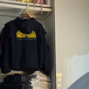 Aqua limone hoodie!