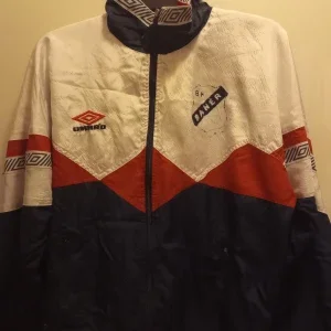 Retro vindjacka från Umbro