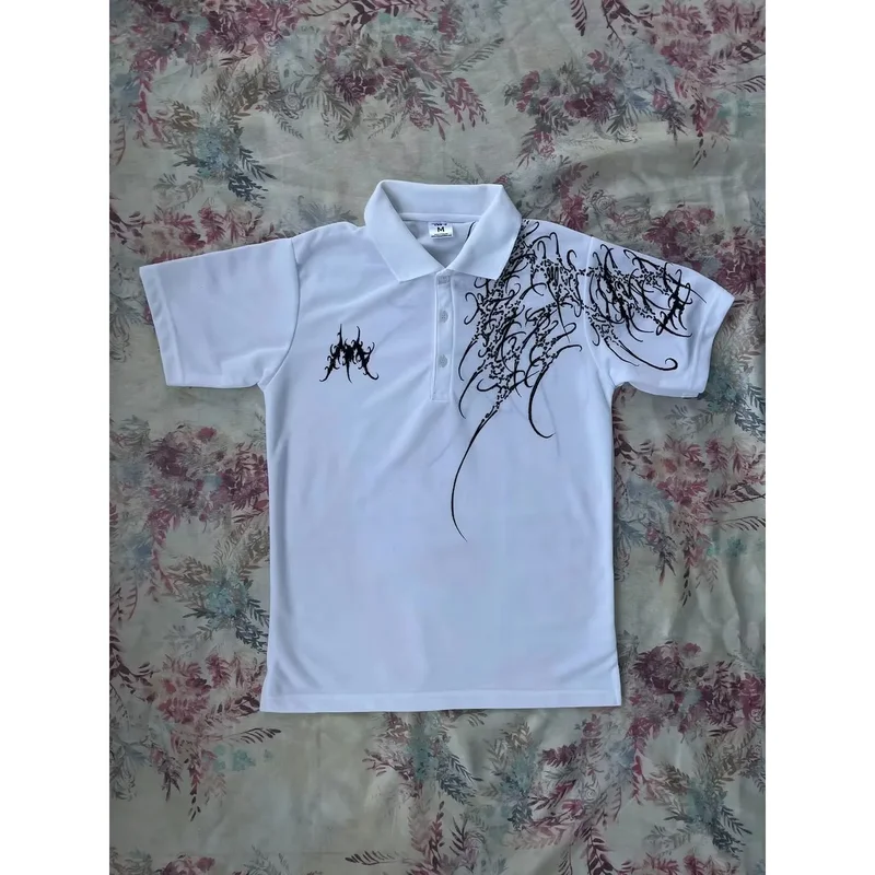 AliExpress - Y2K Polo-Shirt mit Aufdruck, Rock-Gothic Oversized T-Shirt, Hip-Hop Hemd mit Knopfleiste, Punk Casual Tee, Minimalistisch und Modisch