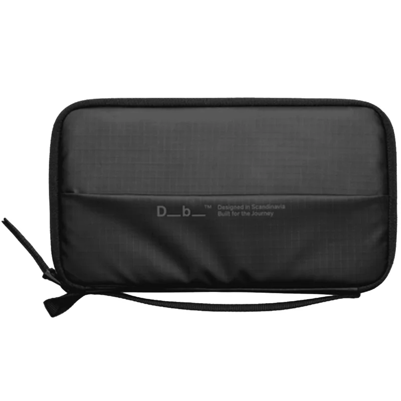 Db Essential Passport Cover Black Out