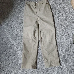 Beige byxor från ASOS