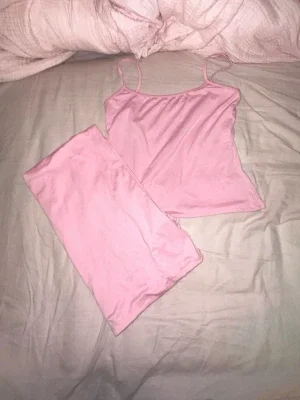 Rosa loungewear set med linne