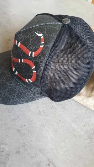 Gucci cap