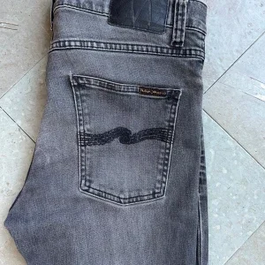 Nudie jeans lean dean
