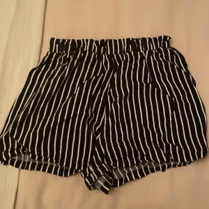 Randiga H&M shorts
