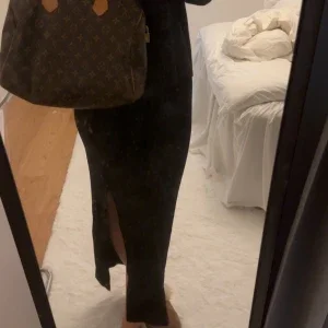 Gina tricot maxikjol