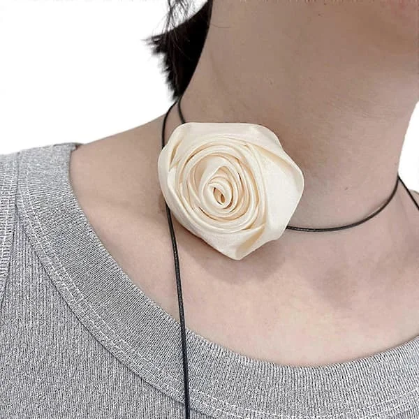 Vintage Silk Rose Flower Choker Halsband Smycken Kvinnor Nyckelbenskedja Halsband Temperament Lång Snörning Halskedja Beige 25-26s