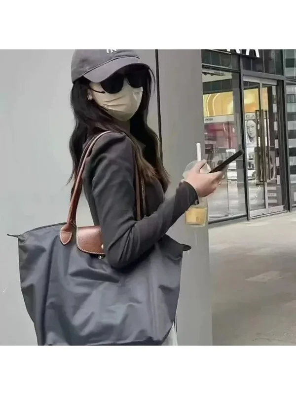 AliExpress - Internet-Berühmte Damen Y2K Hobo-Tasche Faltbare Umweltfreundliche Nylon-Handtasche Schultertasche