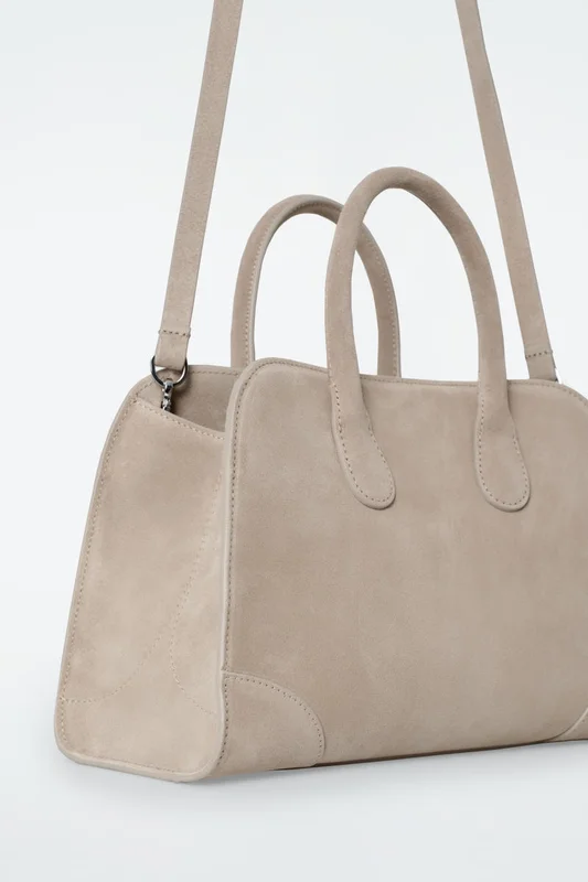 COS Women's Bolso Studio Bowling Mini Ante Bag in Beige