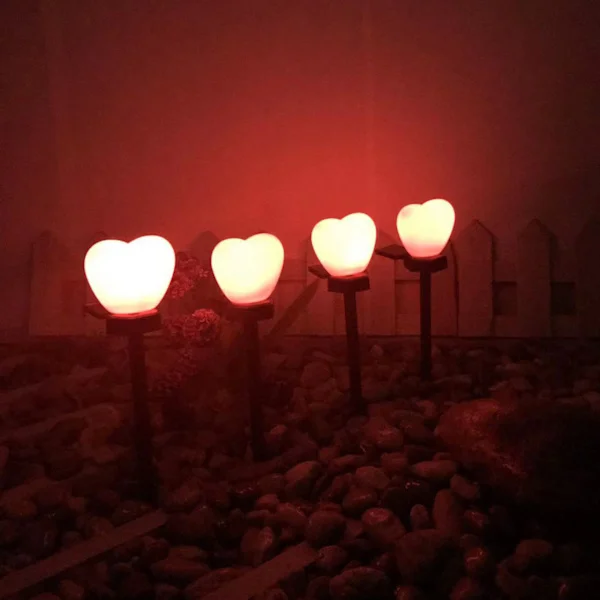 Valentinsdag Solcelle Stake Lys Røde Hjerte Vandtætte Lys Landskab Have LED Hjerte Lys Varmt Hvid Solcelle Sti Lys Terrasse Græs Have Udendørs Sol