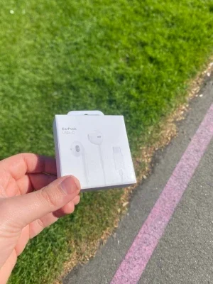 EarPods USB-C hörlurar vita