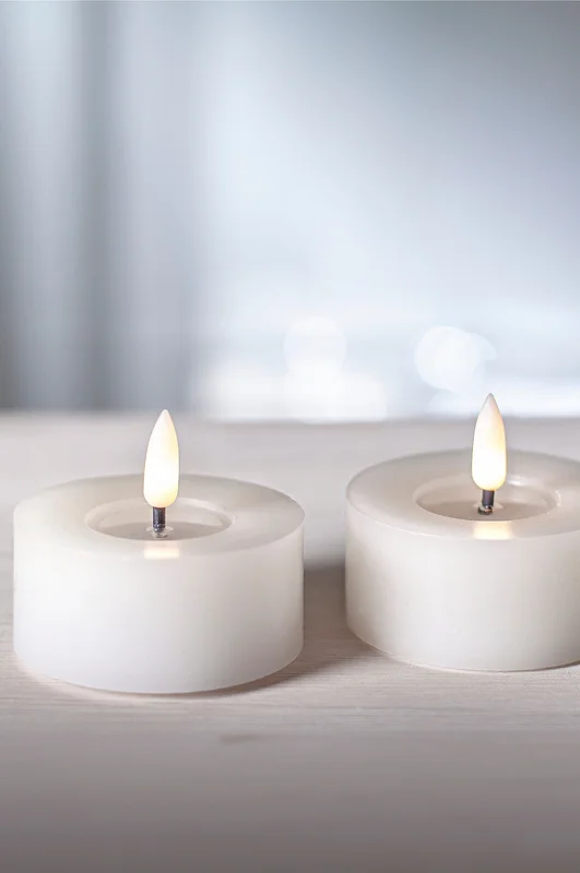 Jotex - Batteridrivet Värmeljus ø 7 Cm 2-pack Vit FLOW - Köp Batteriljus hos Jotex
