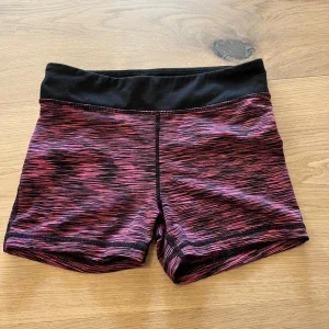Träningsshorts H&M Sport rosa/svart