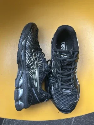 Asics gel kayano 14 black colorway