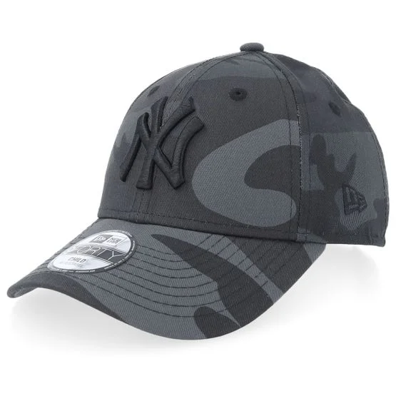 New Era - MLB Camo adjustable Caps - Kids New York Yankees League Essential 9FORTY Black Camo Adjustable @ Hatstore