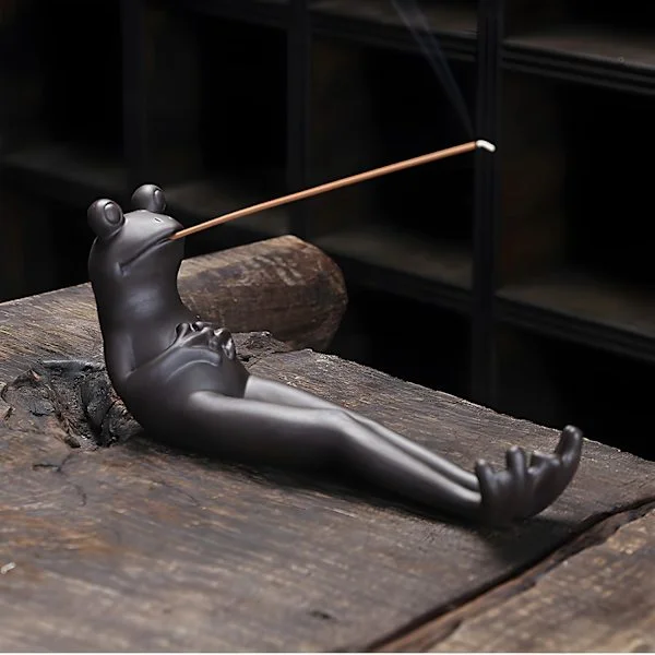 Frog Incense Holder Ceramic Purple Sand Incense Sticks Holder Modern Incense Burner Ornament