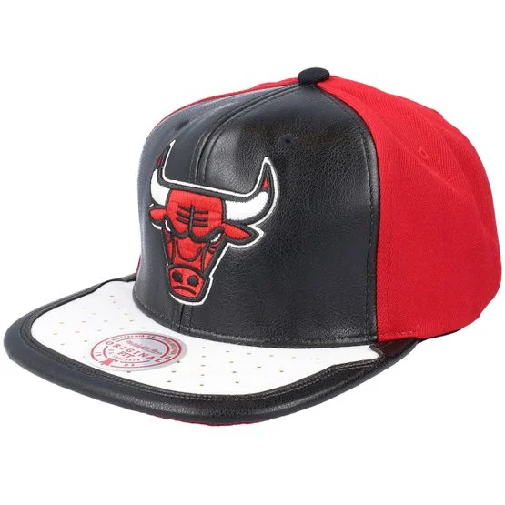 Mitchell & Ness - NBA Sort snapback Kasket - Chicago Bulls Day One Black/White Snapback @ Hatstore