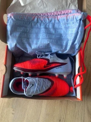 Nike Phantom elite fotbollsskor ”scary good”
