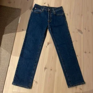 Blå Levis 501 jeans