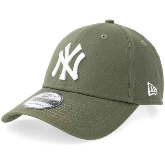New Era - New York Yankees League Essential 9Forty Olive/White Adjustable Adjustable Green Cap - MLB @ Hatstore