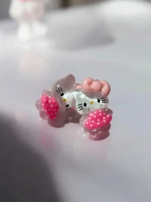Hello Kitty örhängen rosa och vit - Helt nya