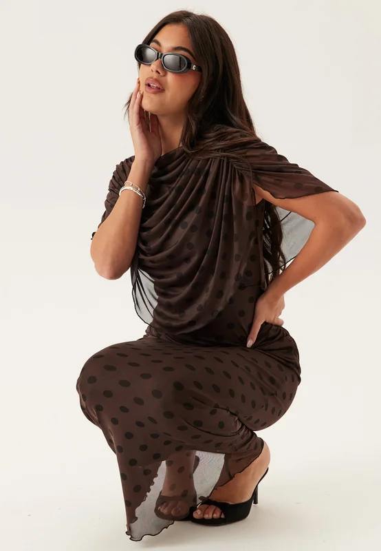 BUBBLEROOM OCCASION - Cape Mesh Ankle Dress - S