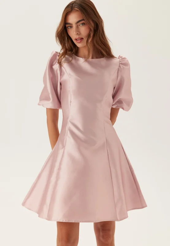 VILA - Vishina S/S SHORT DRESS - Klänning Med Puffärm