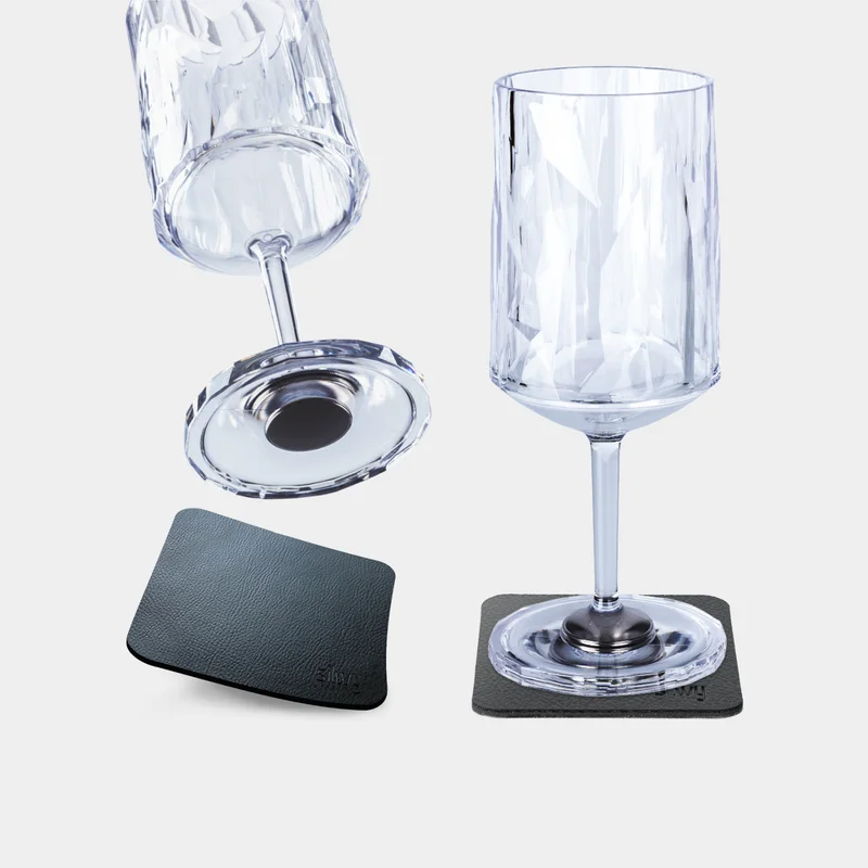 Magnetiska vinglas i plast Silwy Magnetic Plastic Glass Wine, transparent, 20 cl, 2-pack + magnetiska glasunderlägg