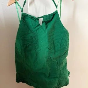 Grön halterneck top
