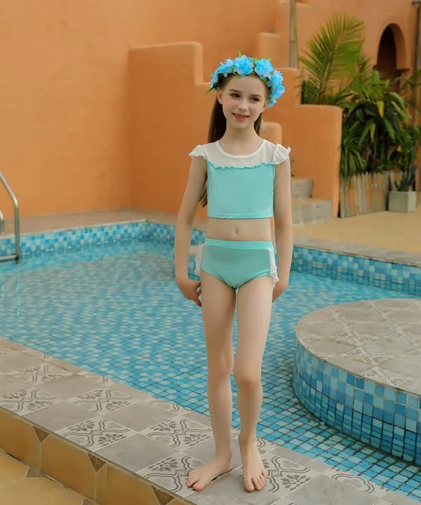 Girl Split Baby Large Beach Swimsuit Fantastisk Fate baddräkt