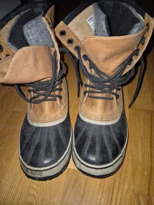 Sorel Caribou kängor i skinn och gummi