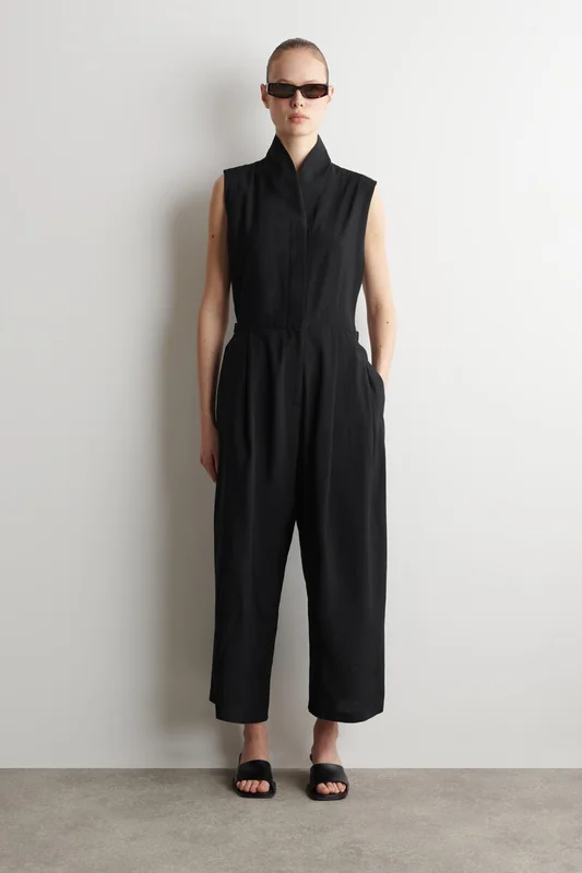 COS Femme Combinaison Workwear À Col Châle Dress in Noir