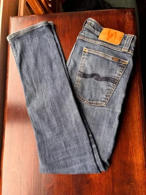 Blå jeans från Nudie Jeans