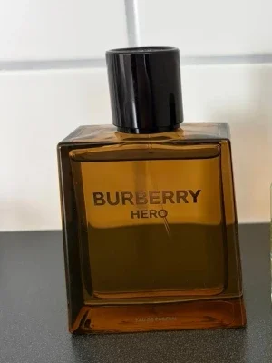 Burberry Hero EDP