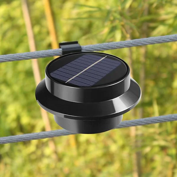 Sorte solcellelamper til gjerde, solcellelamper til hage, terrasse, gårdsplass og gjerde