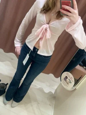 Mörkblå bootcut jeans