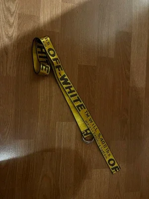 Off-white bälte