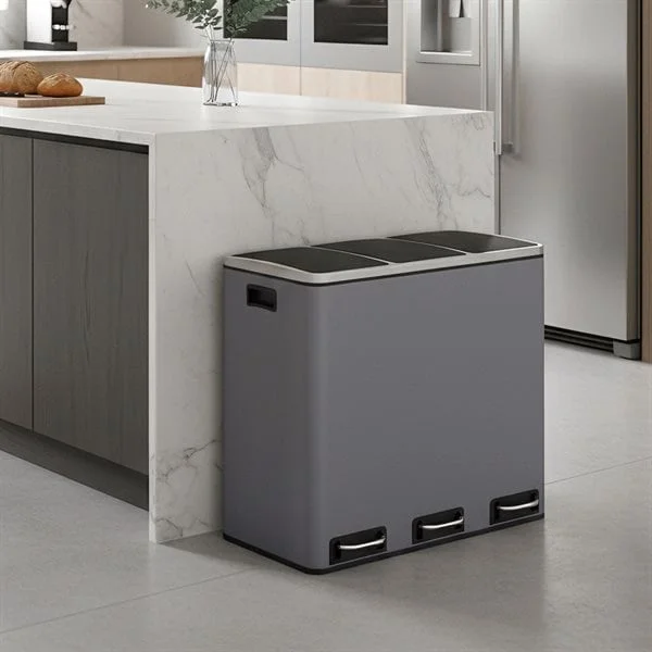 Pedalbøtte 3 x 18 l / søppelbøtte med kildesortering / avfallsbeholder med soft-close-lokk