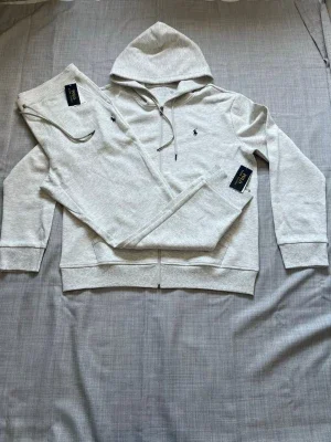 Ralph lauren tracksuit grå strl L