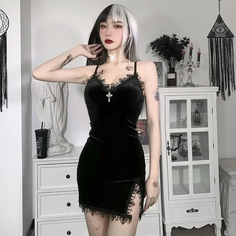 AliExpress - Donker kruis zwarte mini-jurk Vintage sexy spaghettibandjes hoge taille splitjurken Goth Party Club damesjurk