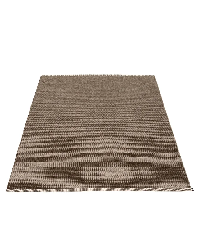 Pappelina MONO Dark Brown - Area Rug Plastic Rugs 140 x 200 cm