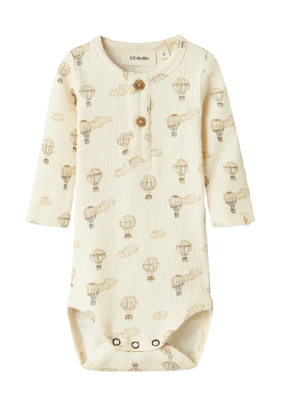 Lil'Atelier Gavo slim body Överdelar & bodies Unisex Beige 68