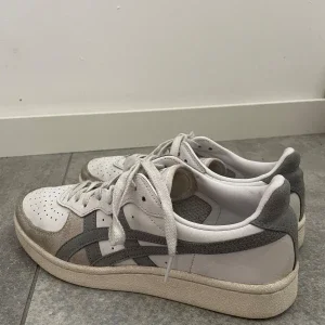 Onitsuka tiger sneakers