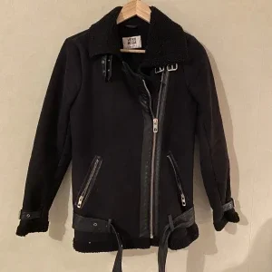 Pilotjacka strl. XS