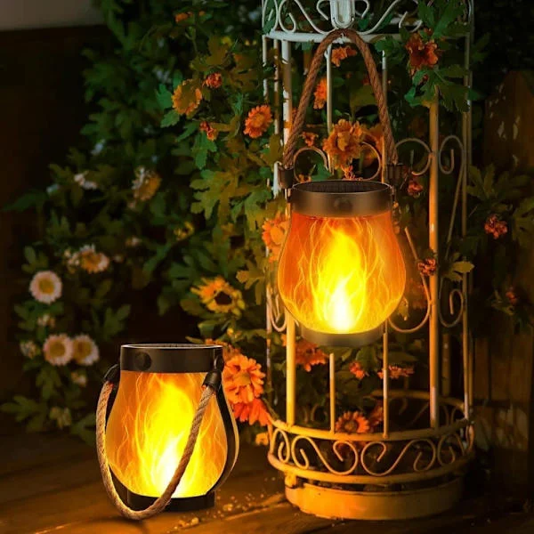 Two-pack Solar-Powered Garden Lights with Flame Effect – Waterproof Pendant Lights, USB Rechargeable, Perfect for Halloween and Garden Decorations.