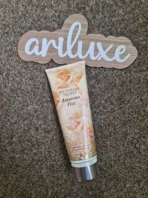 Victoria's Secret Amaretto Fizz lotion