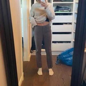 Kostymbyxor Stylein