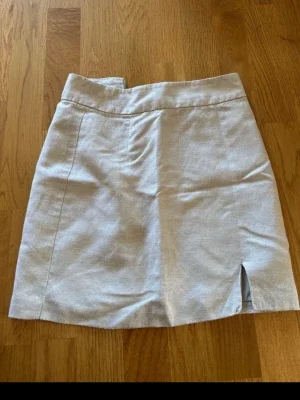 Beige linnekjol